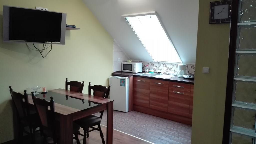 Csipkehaz Apartman Cserkeszőlő エクステリア 写真