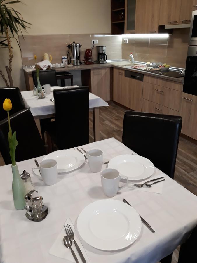 Csipkehaz Apartman Cserkeszőlő エクステリア 写真